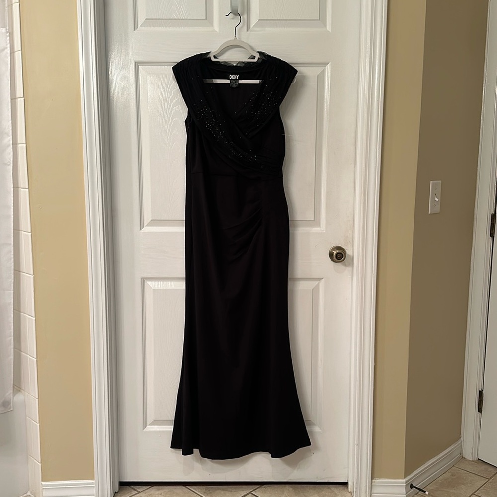 Beautiful DKNY formal dress with sparkly collar.